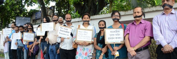 Mounting demand for special protection laws to journalists in India article about Mounting demand for special protection laws to journalists in India